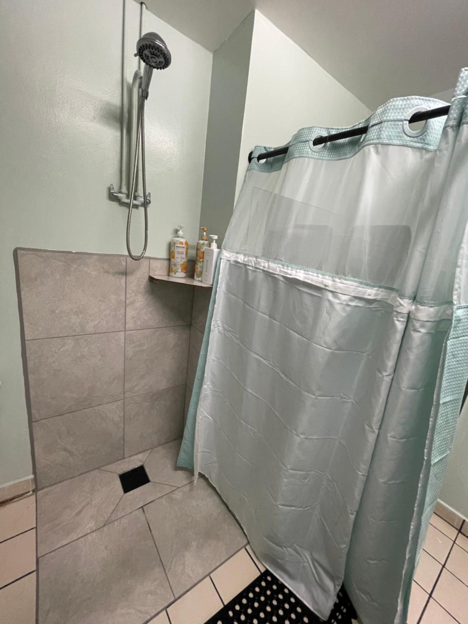 Doho Suites Honolulu Eksteriør billede